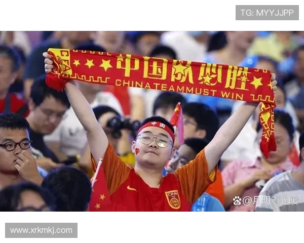 中国男足新帅亮相备战世预赛球员状态引发热议球迷期待改革成效